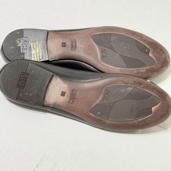 AGL Attilio Giusti Leombruni Round Cap Toe Black Ballet Flats Silver Bar Accent - Picture 7 of 9